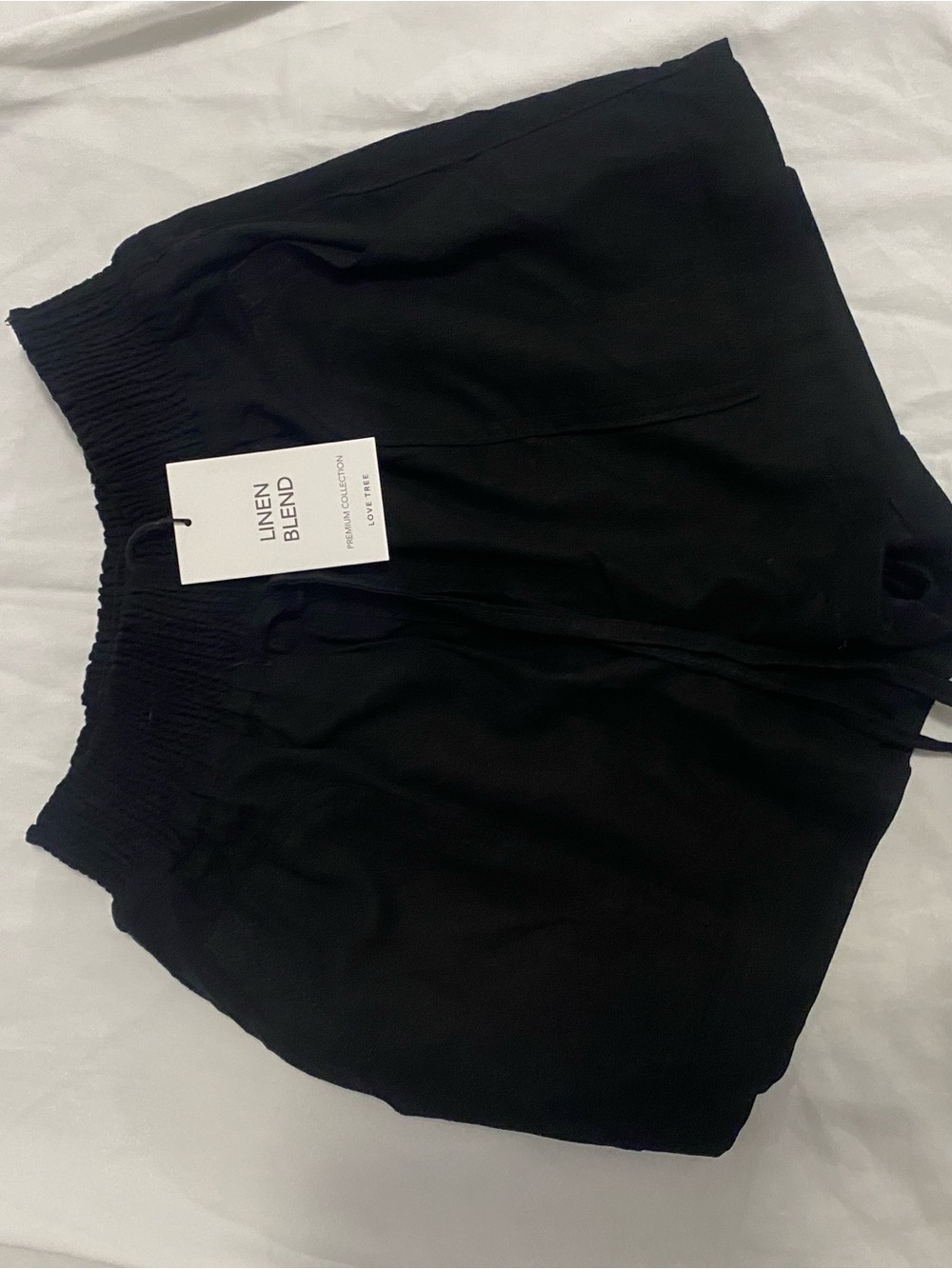 Love Tree Black High-Waist Smocked Linen-Blend Shorts